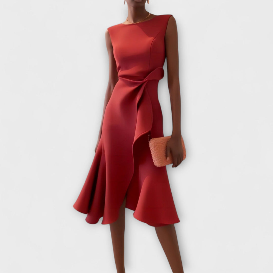 Silhouette™ Elegant Maxi Dress – Sculpted Waist & Flowing Fit