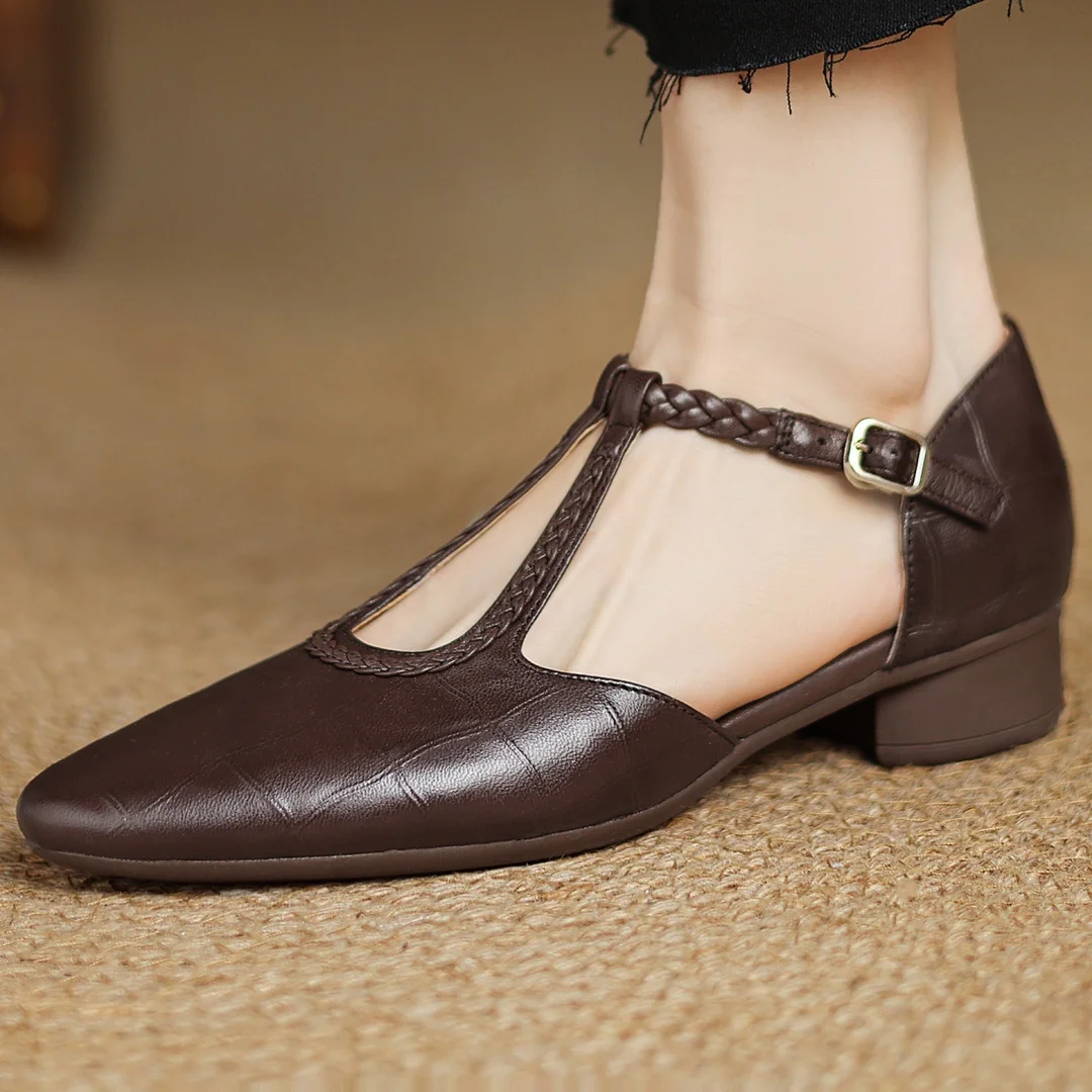 Sarah | Classic Mary Jane Elegance
