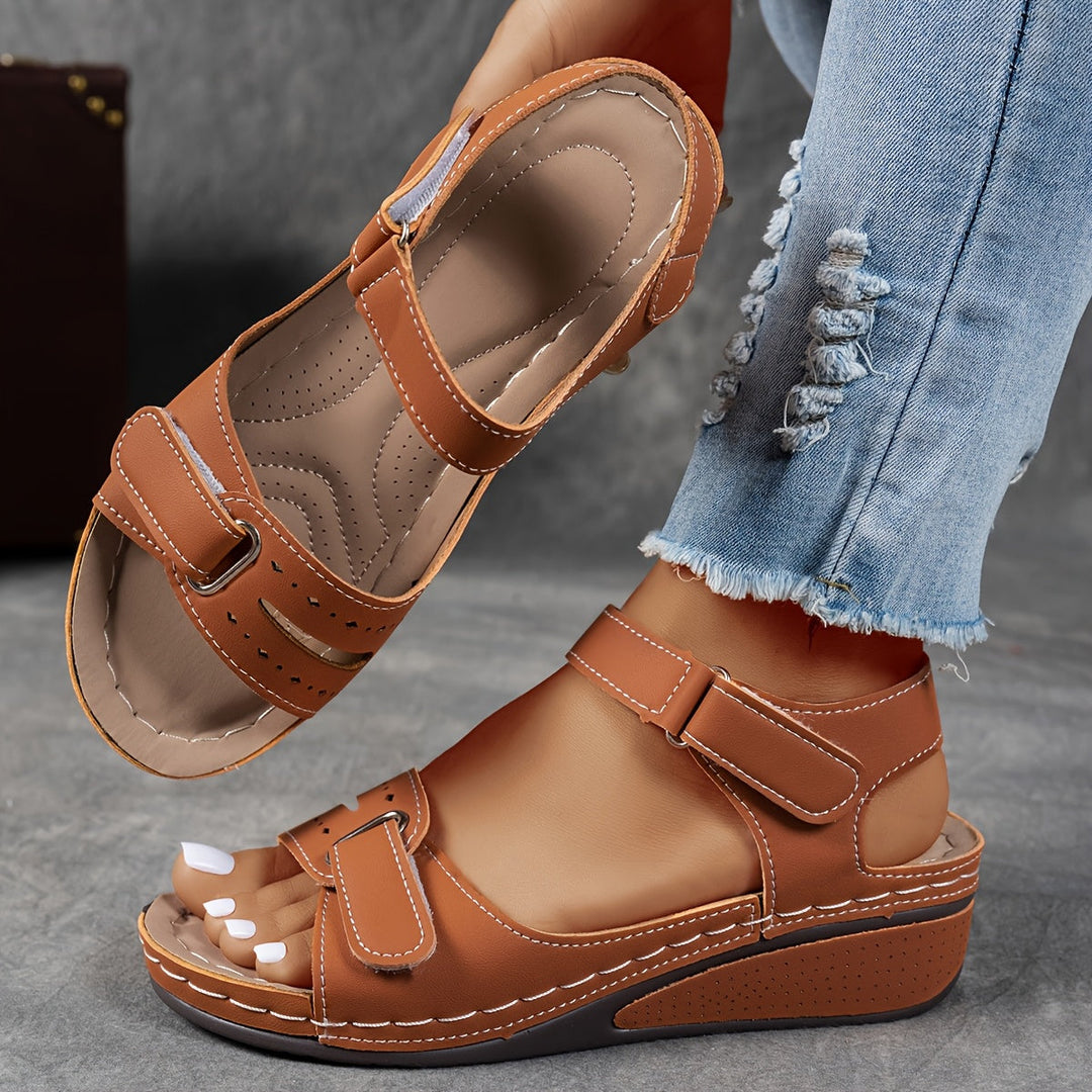Laura™ – Elegant Sandals for Sensitive Feet