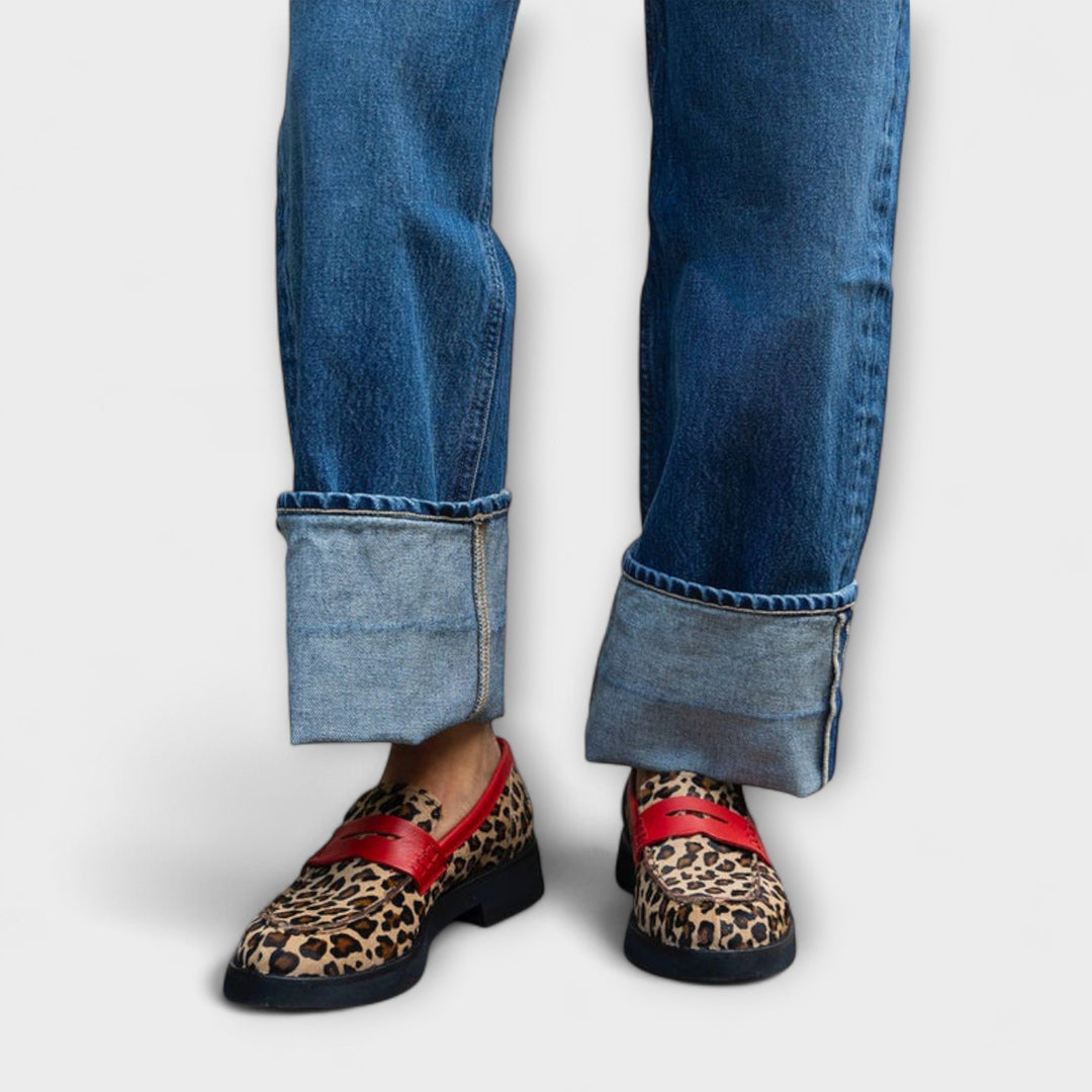 Liora – Leopard Print and Round Toe