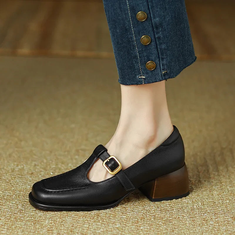 Ysolenne - T-Strap