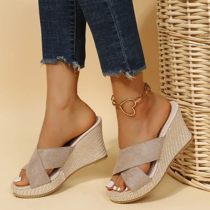 Chic Cross-Strap Sandals