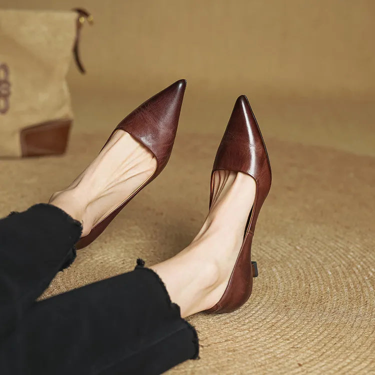Marise | Timeless Pointed Heel Style