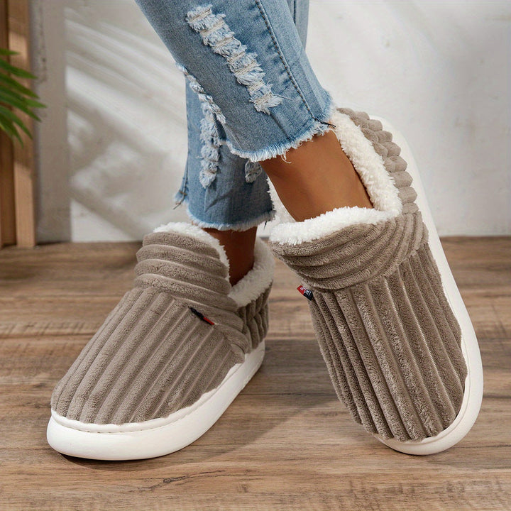 Zuri™ | Cozy Comfort Slippers