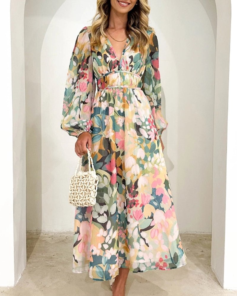 Carolina | Elegant Floral V-Neck Dress