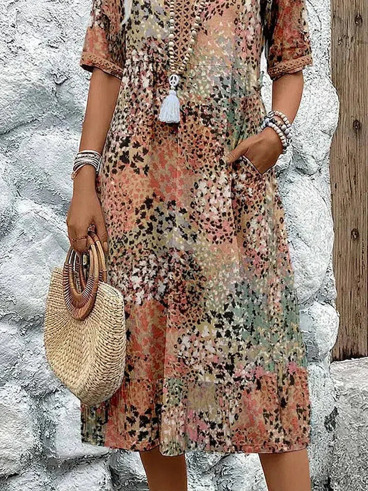 Sofia – Lightweight Midi Dress with V-Neckline