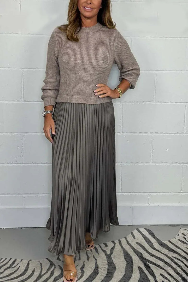 Amber | Maxi Dress with Sweater & Pleated Skirt