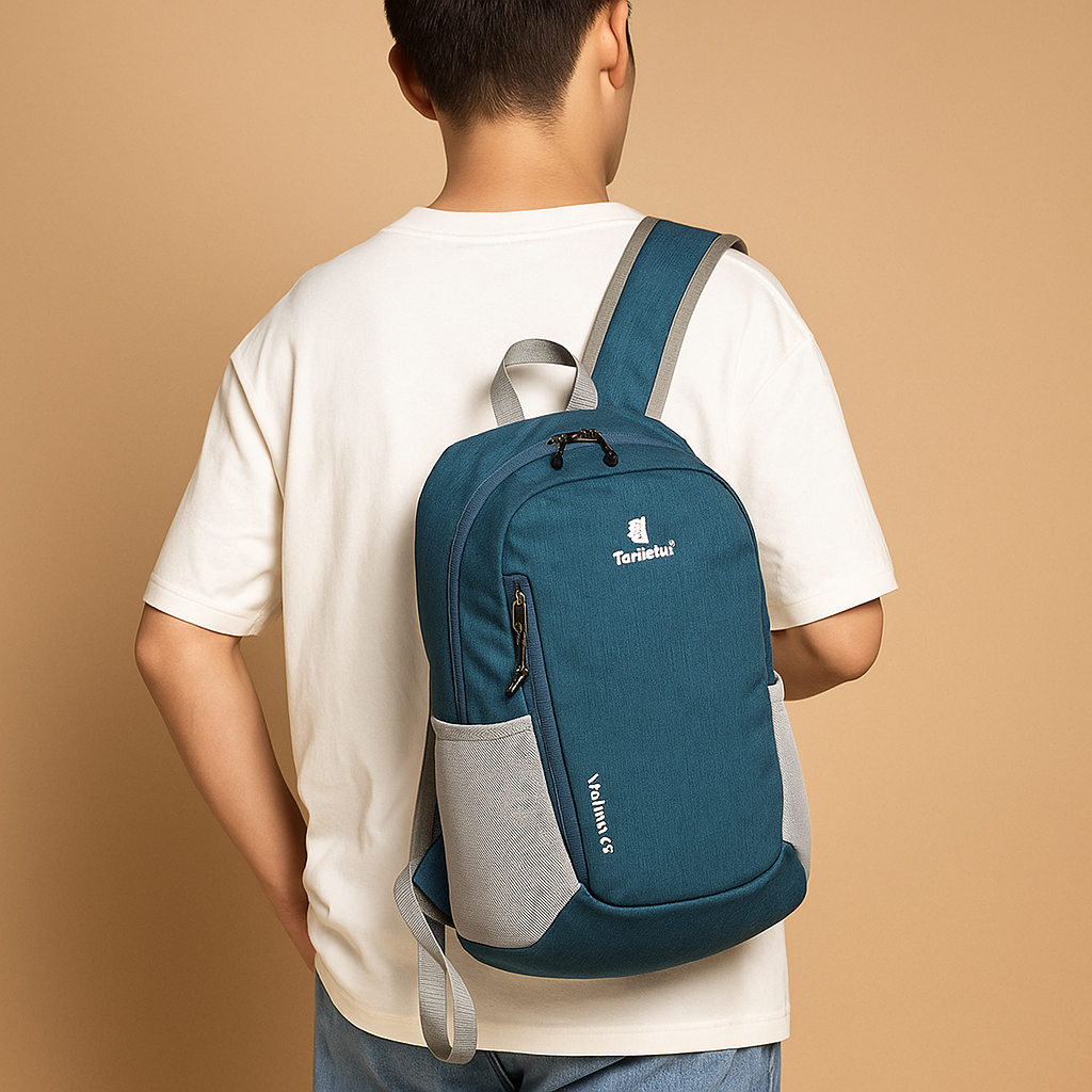 Lightweight waterproof backpack for women | Ilse