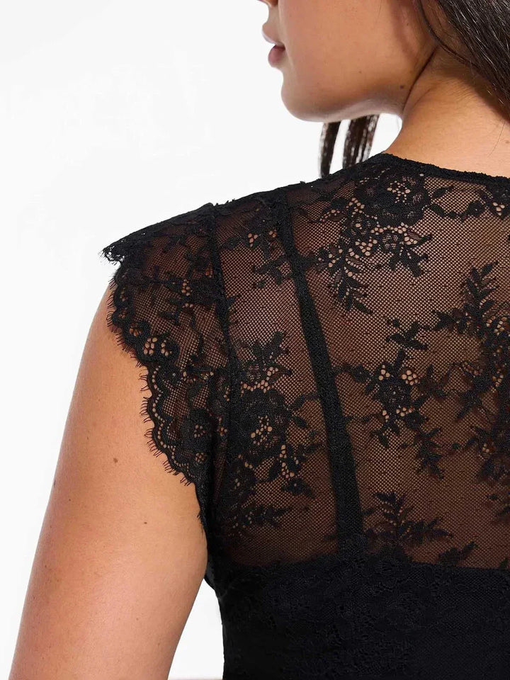 Shapewear Boho Floral Lace Front Slit Maxi Dress