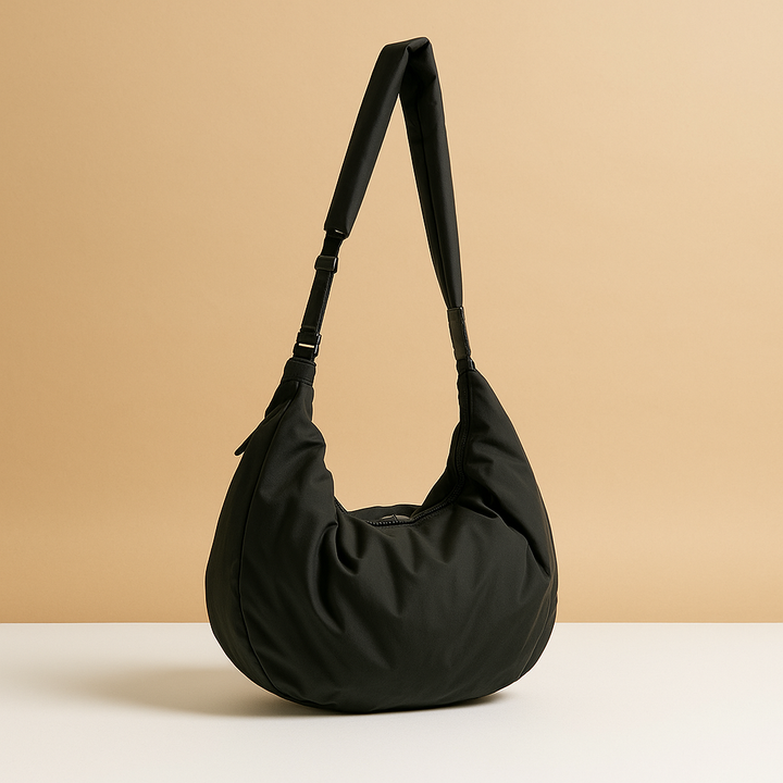 Spacious puffer crossbody bag | Olivea
