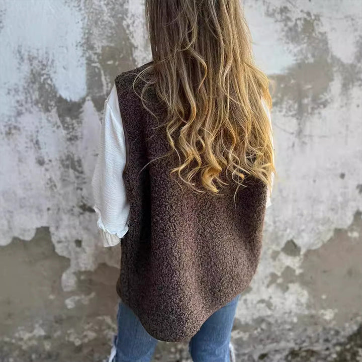 Sophia | Button-Down Short Warm Vest